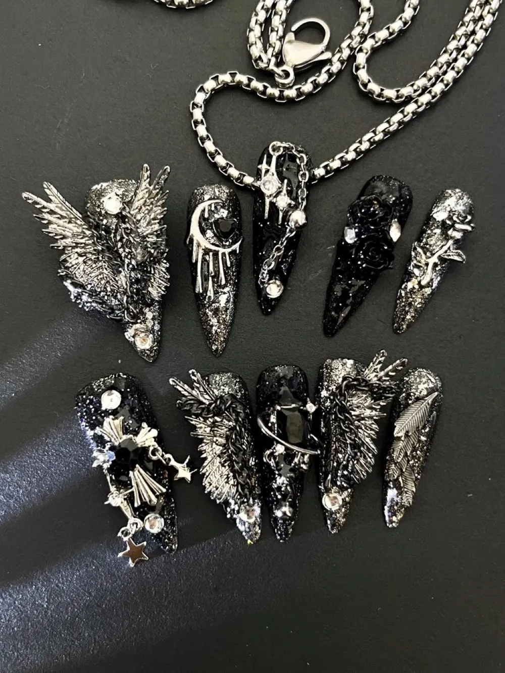 10 high-quality and super long handmade wearable armor, "Paradise Lost" niche style