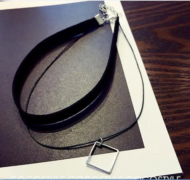 90's Women Black Velvet Choker Necklace Gothic Handmade Retro Burlesque Jewelry