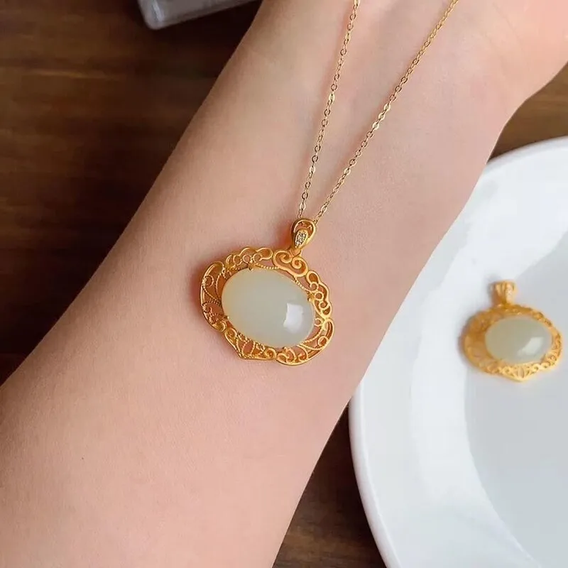 Ancient gold craftsmanship natural Hetian white jade necklace