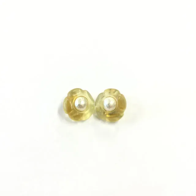 Chanel Vintage Camilla Clip Earrings