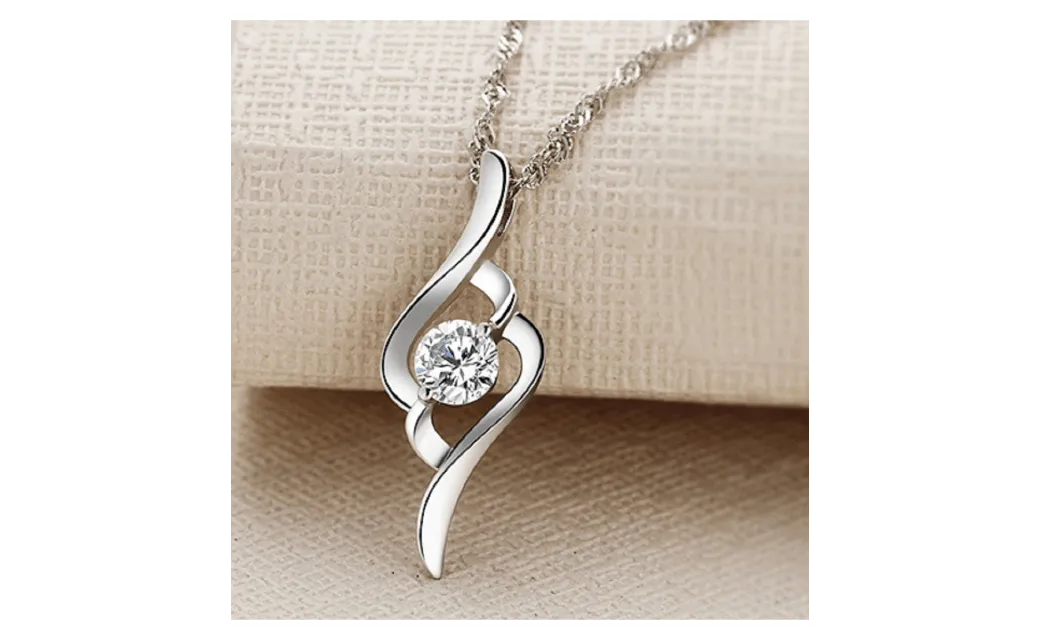 Classic Vintage Necklace Small Cubic Zirconia Diamond Pendant Necklace