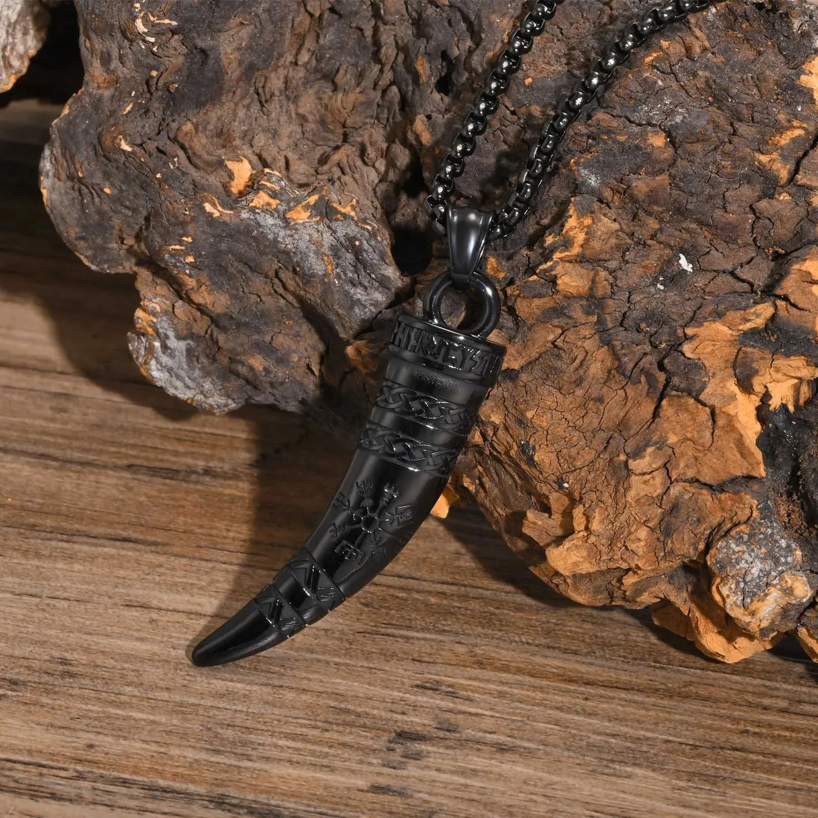 Cool Punk Viking Horn Necklaces for Men