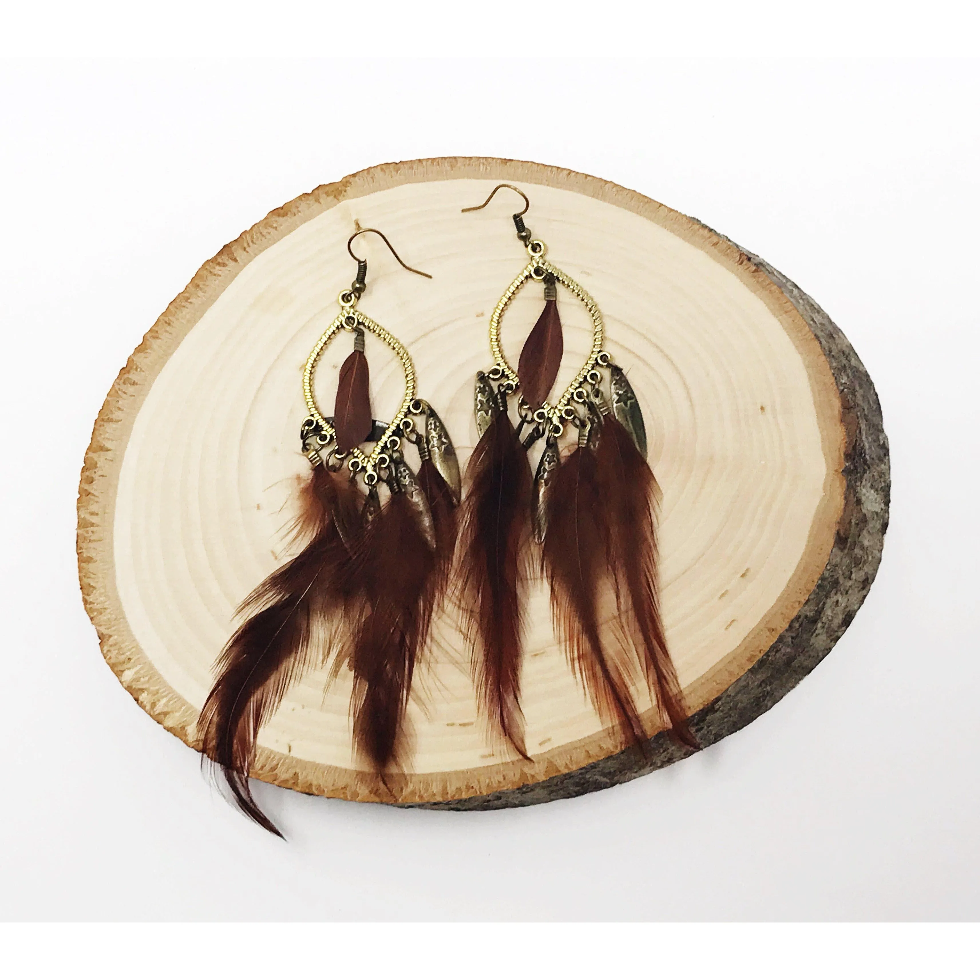 Dark Brown Feather Dangle Earrings: Boho-Chic Accessories for Nature-Inspired Style