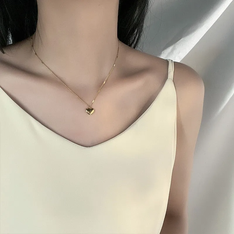 Fashion  Retro Classic Heart Carving Love Charms Chain Choker Necklaces &amp; Pendant For Women