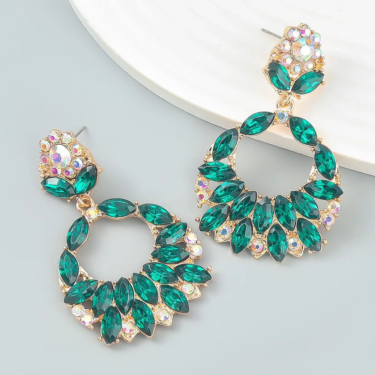 Fashionable Metal Hollow Rhinestone Geometric Earrings Women