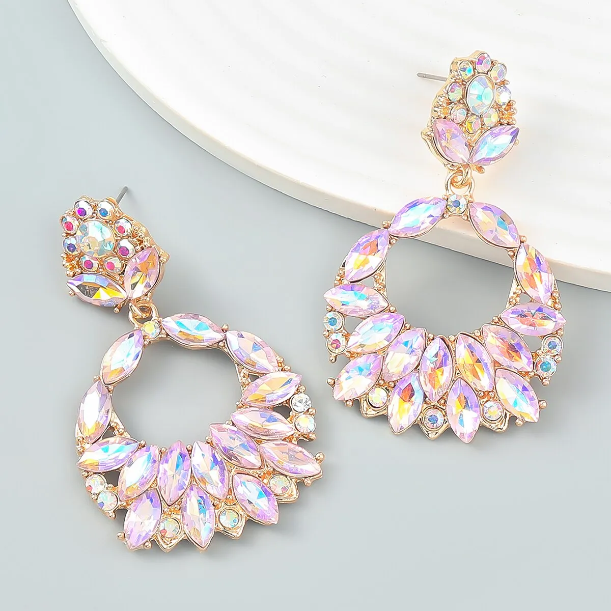 Fashionable Metal Hollow Rhinestone Geometric Earrings Women
