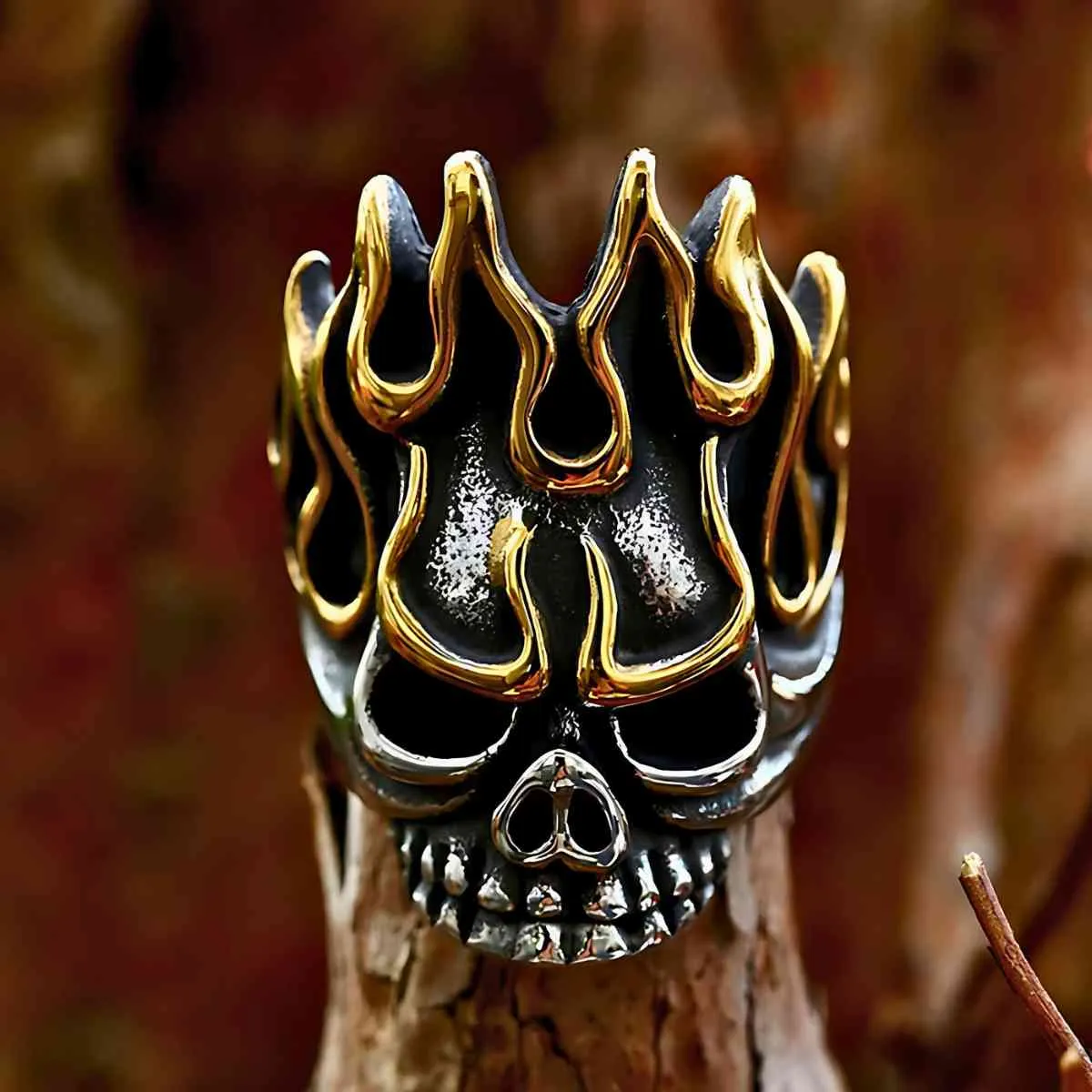 Flame Skull Ring