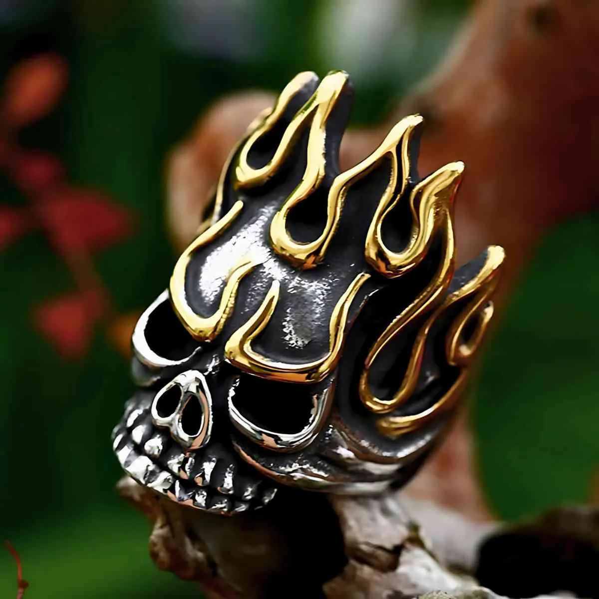 Flame Skull Ring