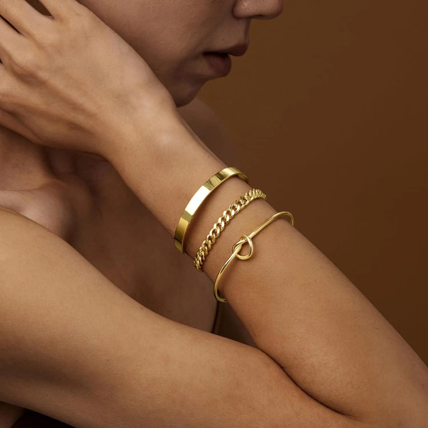 Gold Cuff Bracelets for Women,Dainty Gold Bangle Bracelets Set for Women Trendy, Simple Cuban Chain Bracelet Stack Jewelry