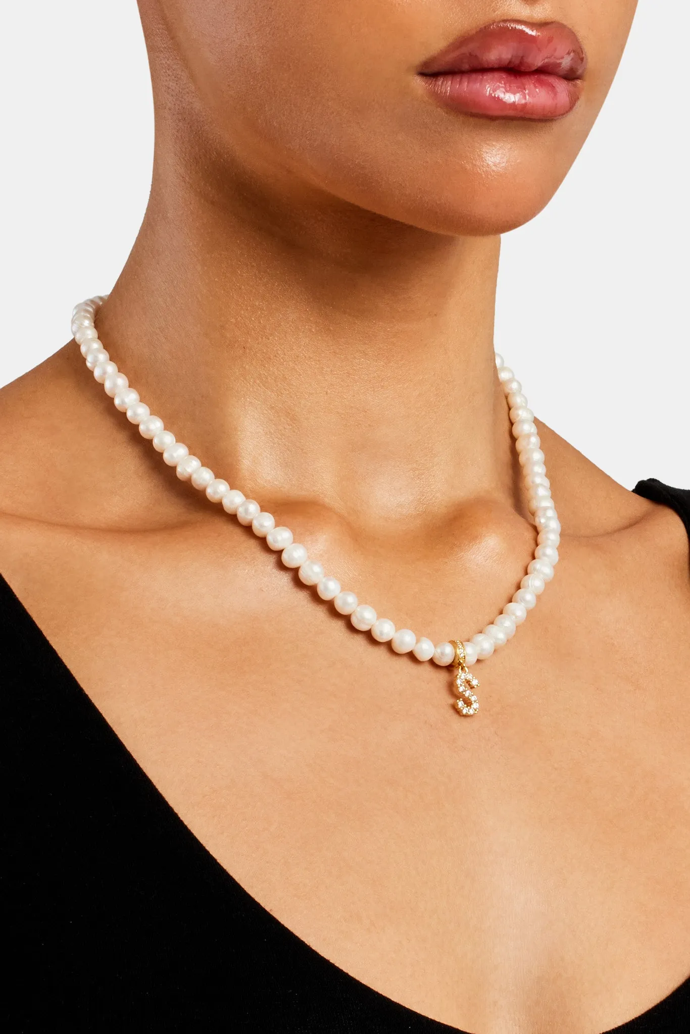 Iced Initial Clip On Pendant   6mm Pearl Chain