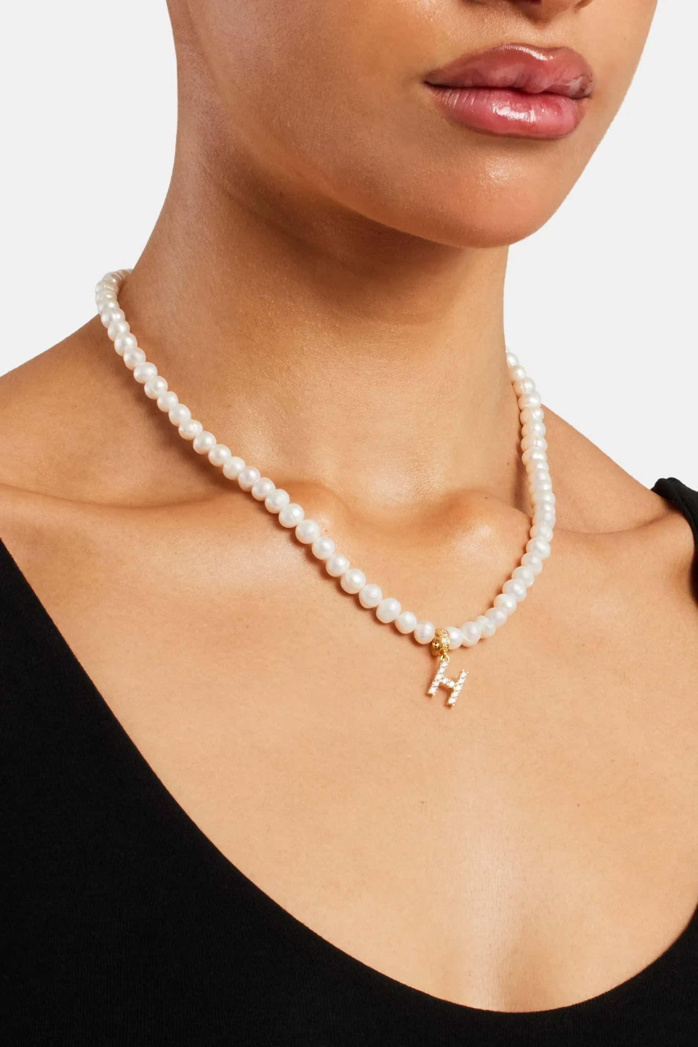 Iced Initial Clip On Pendant   6mm Pearl Chain