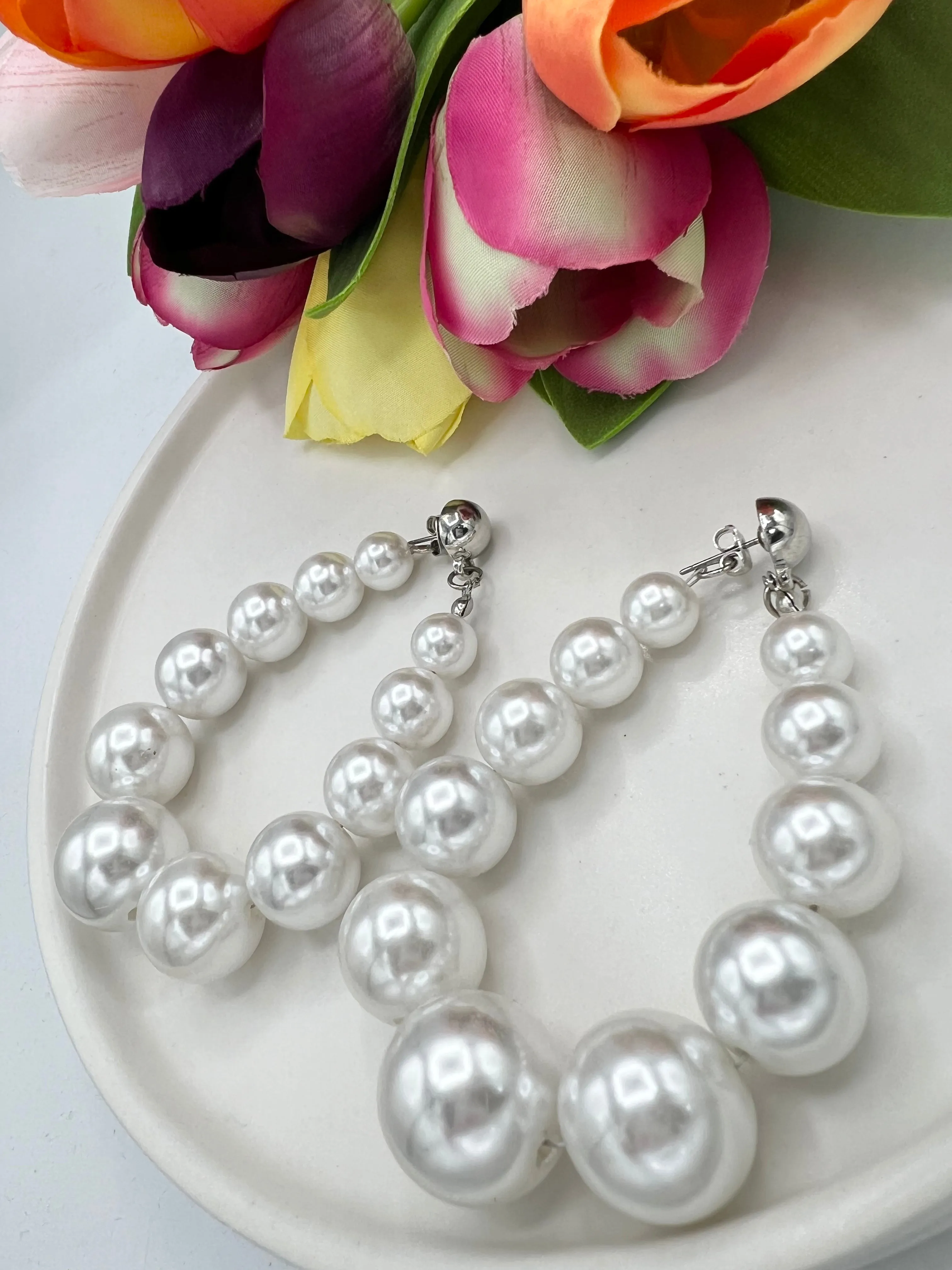 Kateryn Chunky Pearls Earrings