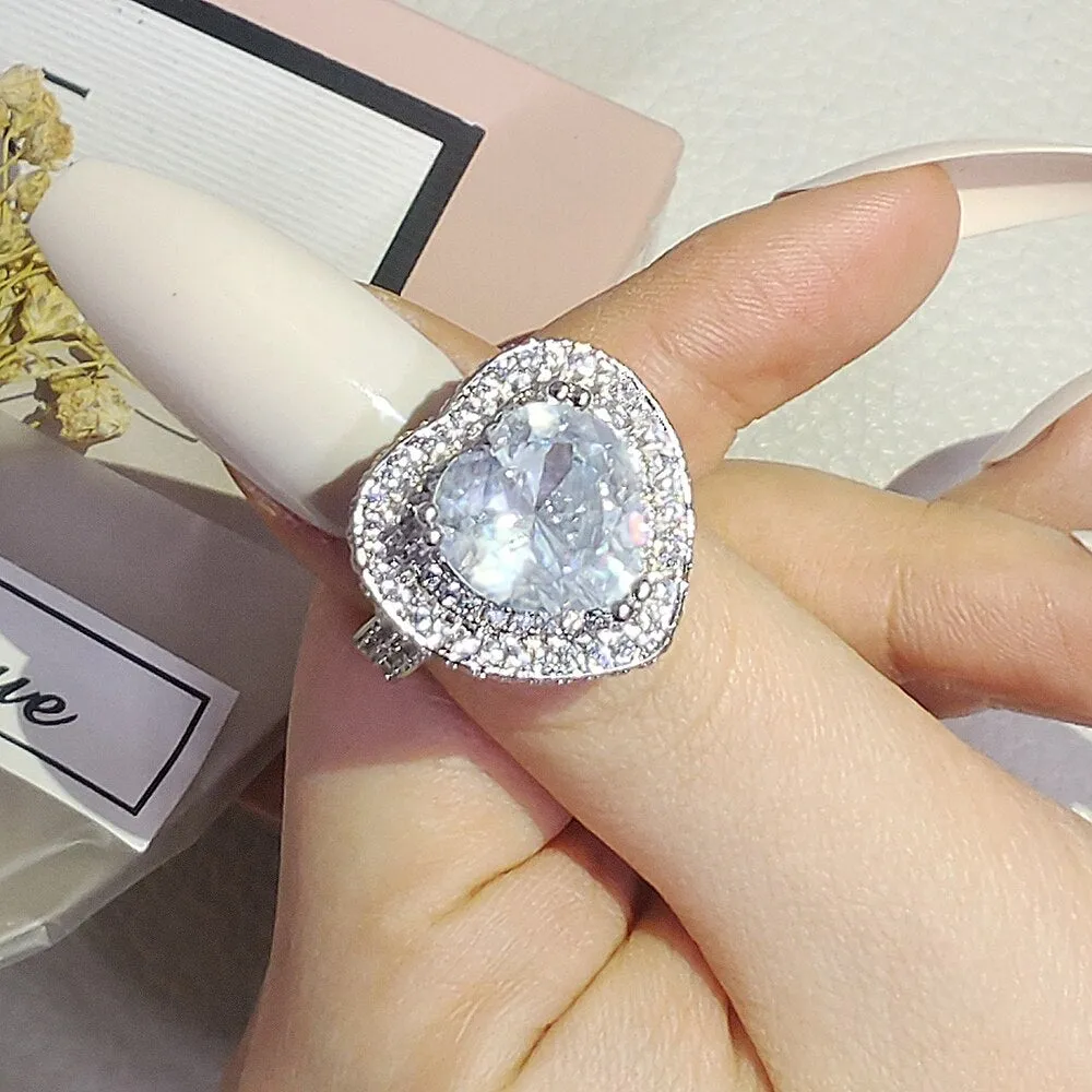 New Lovely  Luxury Heart Cut Design AAA  Quality CZ Diamonds Engagement Rings