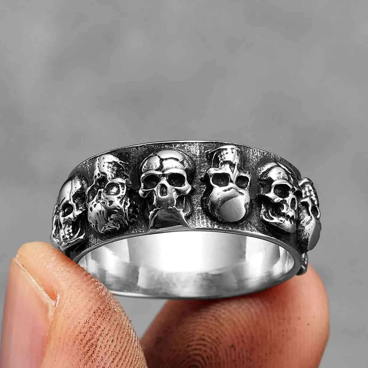 Punk Multi Skull Band Ring