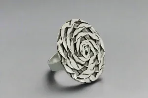 Ribbon disc ring - pure silver