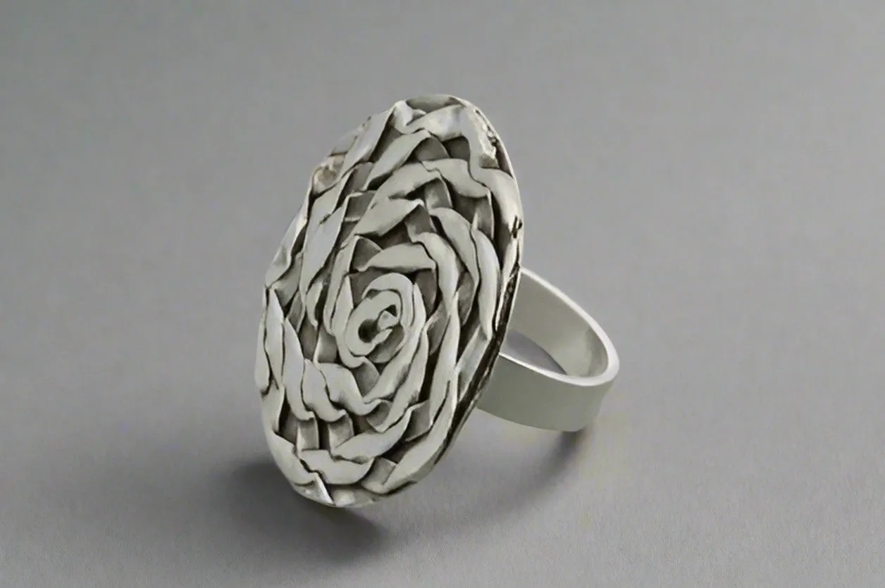 Ribbon disc ring - pure silver