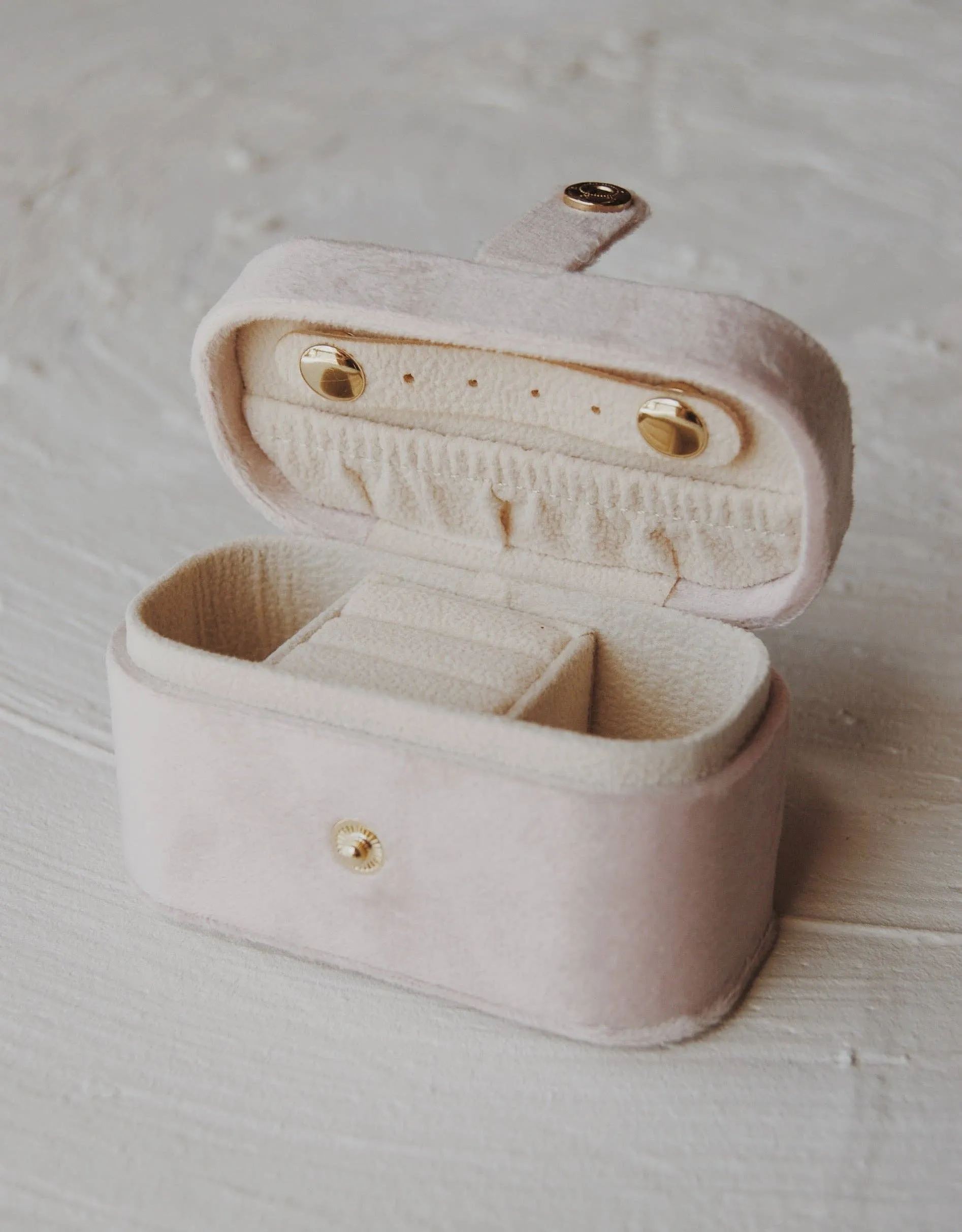 Sidekick Jewelry Box in Peony