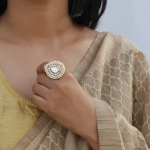 SILVER WHITE PEARL ROYALE RING