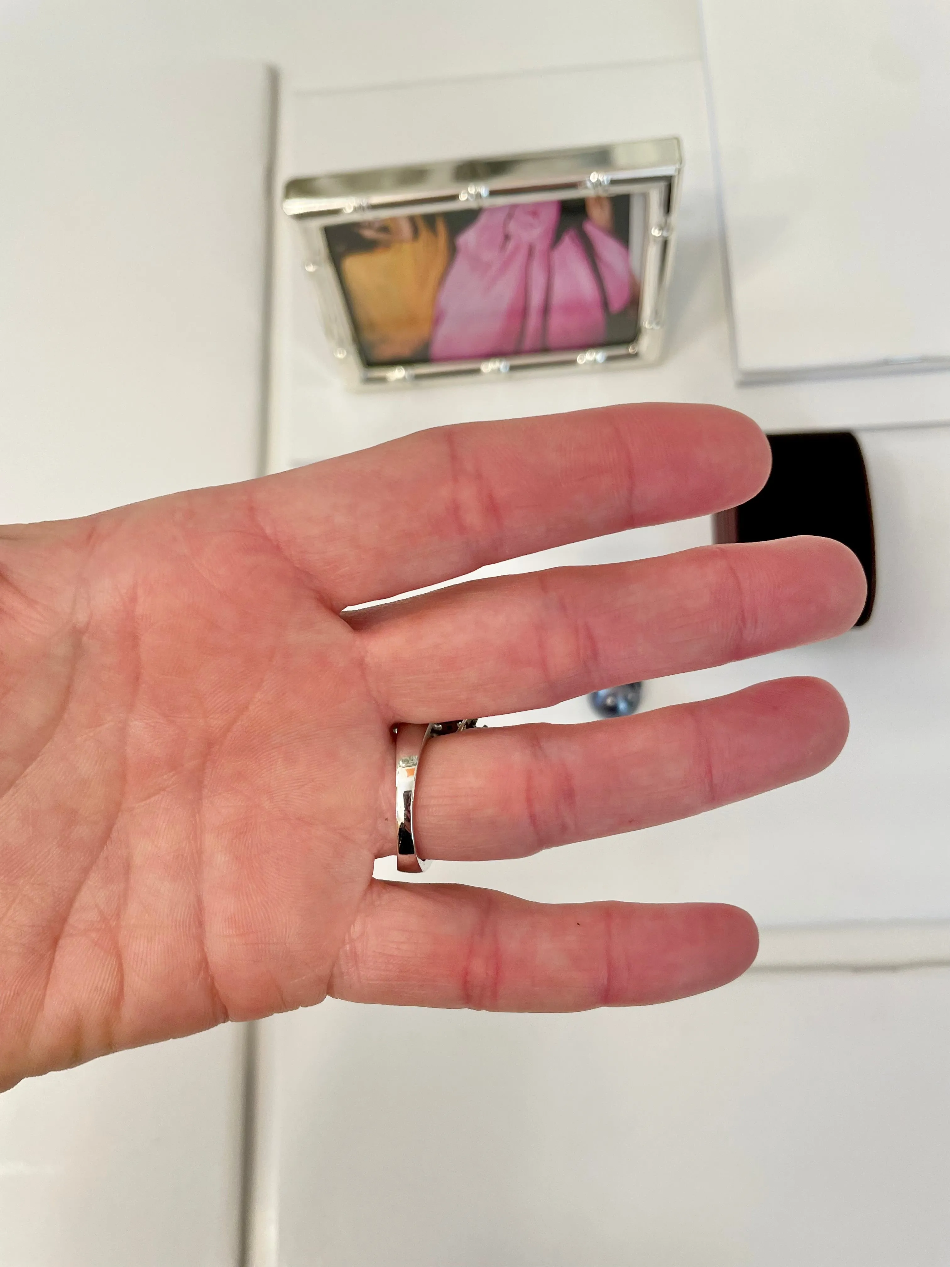 The most extraordinary faux onyx cocktail ring..... so chic