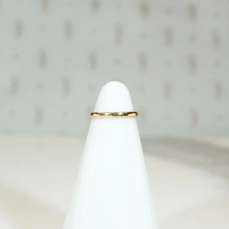 Vintage Half Round Tiny Ring in Gold
