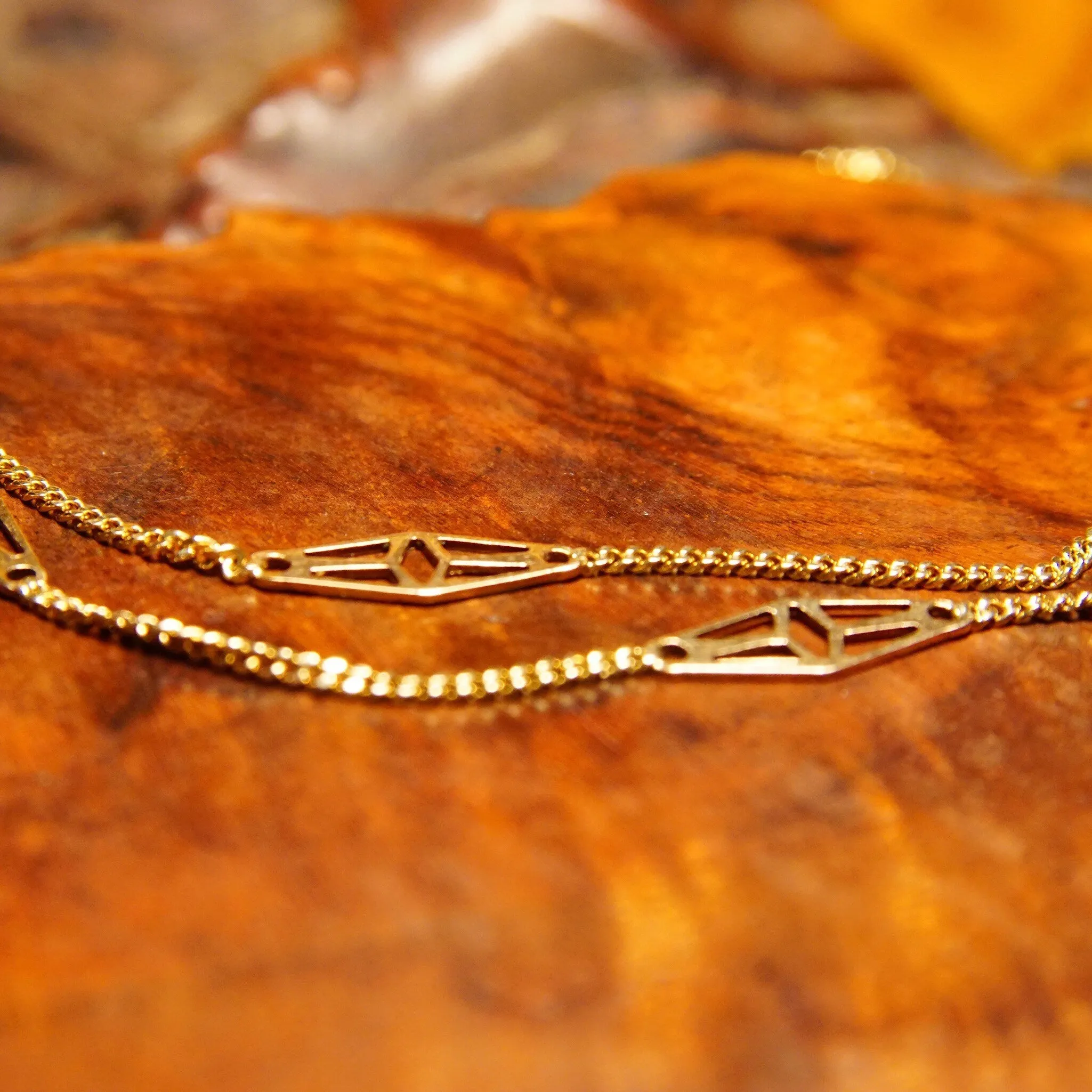 Vintage Italian 14K Gold Filigree Station Necklace, Elegant Yellow Gold Chain, Feminine Gold Chain, 585 Jewelry, 18 1/4" L