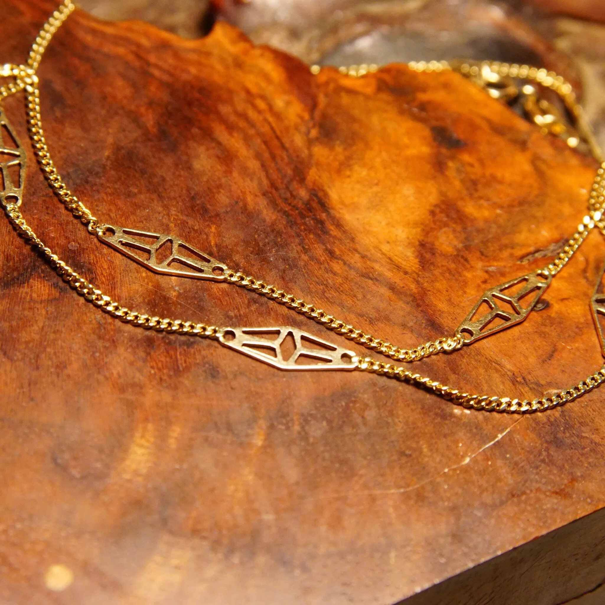 Vintage Italian 14K Gold Filigree Station Necklace, Elegant Yellow Gold Chain, Feminine Gold Chain, 585 Jewelry, 18 1/4" L