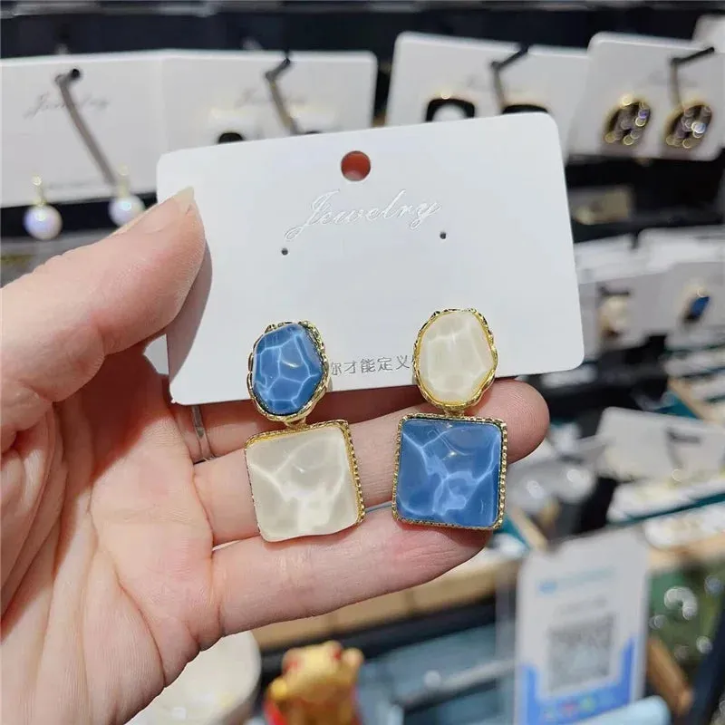 Vintage Resin Geometric Drop Earrings