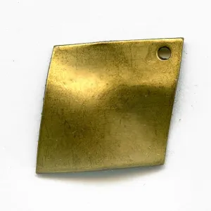 Vintage stamped brass wavy diamond pendant, 25x20mm pkg of 6. b9-0961(e)