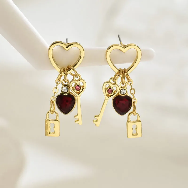 Wholesale Minimalist Light Luxury Style Heart Set Diamond Lock Shaped Fashionable High-end Earrings